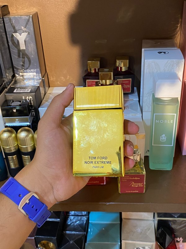 عطر توم فورد (Tom Ford) - تسوق الآن من في ثواني عطر توم فورد (Tom Ford) - متاح في هيبة للعطور